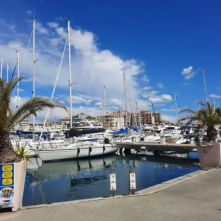 Appartamento Coeur Marina Climatise Terrasse Parking Fréjus Esterno foto